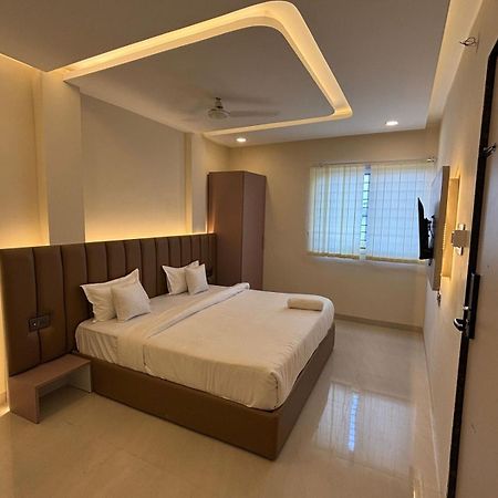 Hotel Vilaasitaa Vijay Nagar Indore Exterior photo