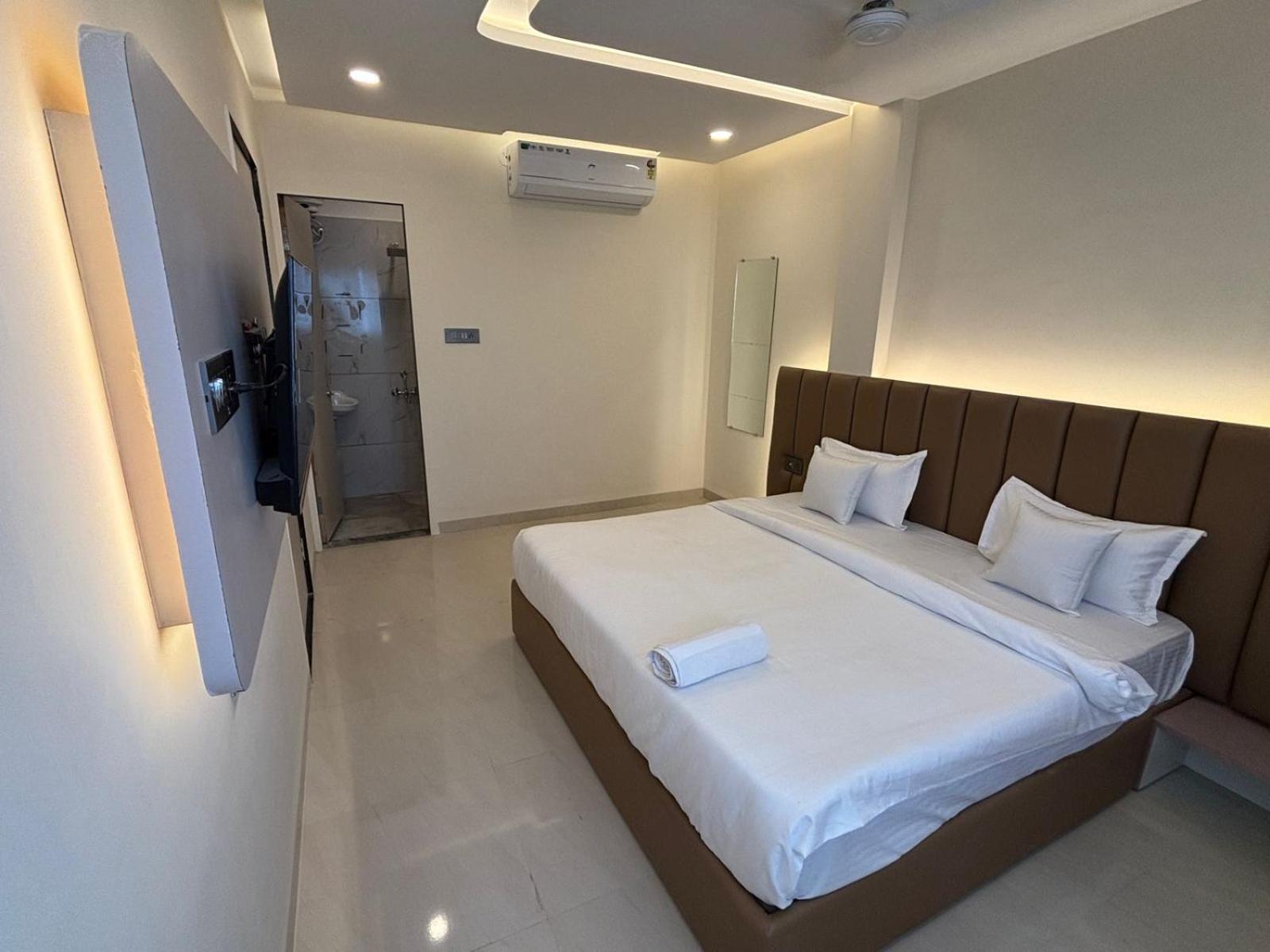 Hotel Vilaasitaa Vijay Nagar Indore Exterior photo