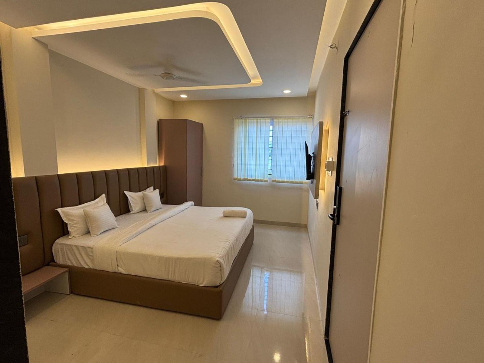 Hotel Vilaasitaa Vijay Nagar Indore Exterior photo
